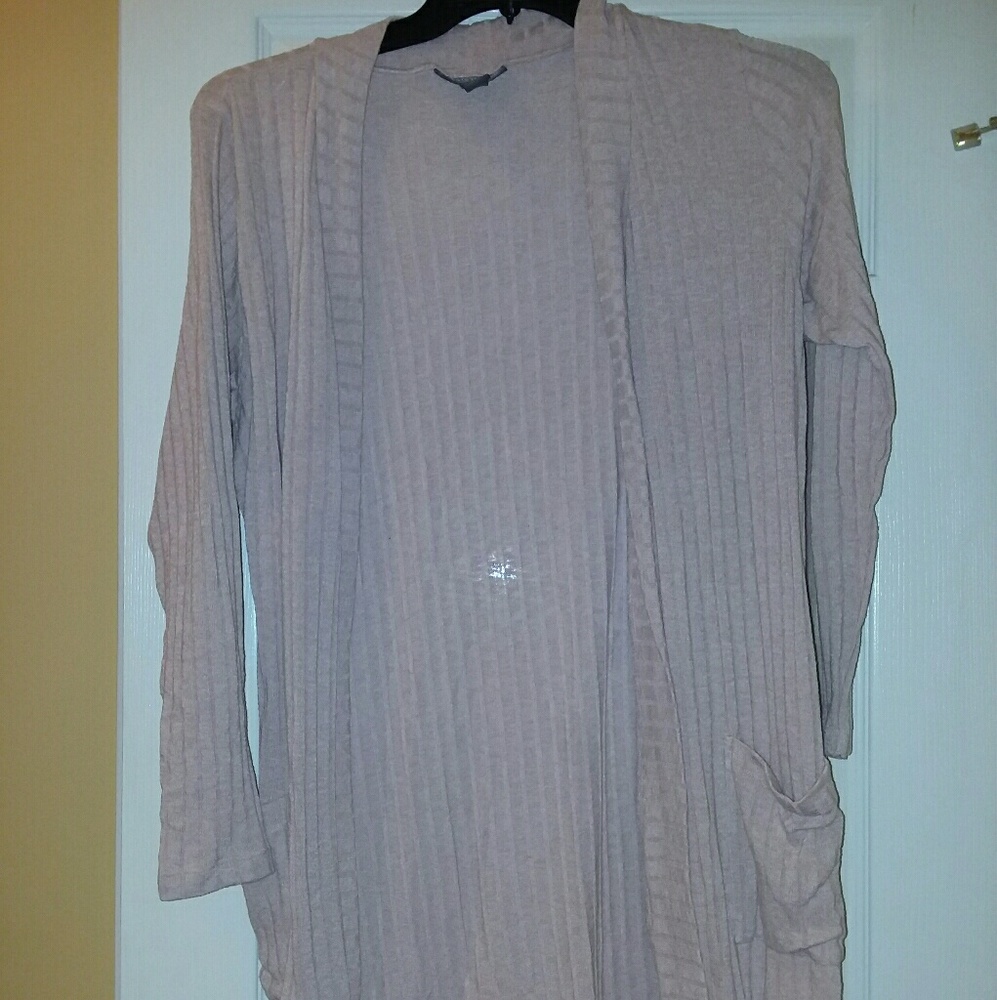 Maternity clothes - Picture 3 of 3